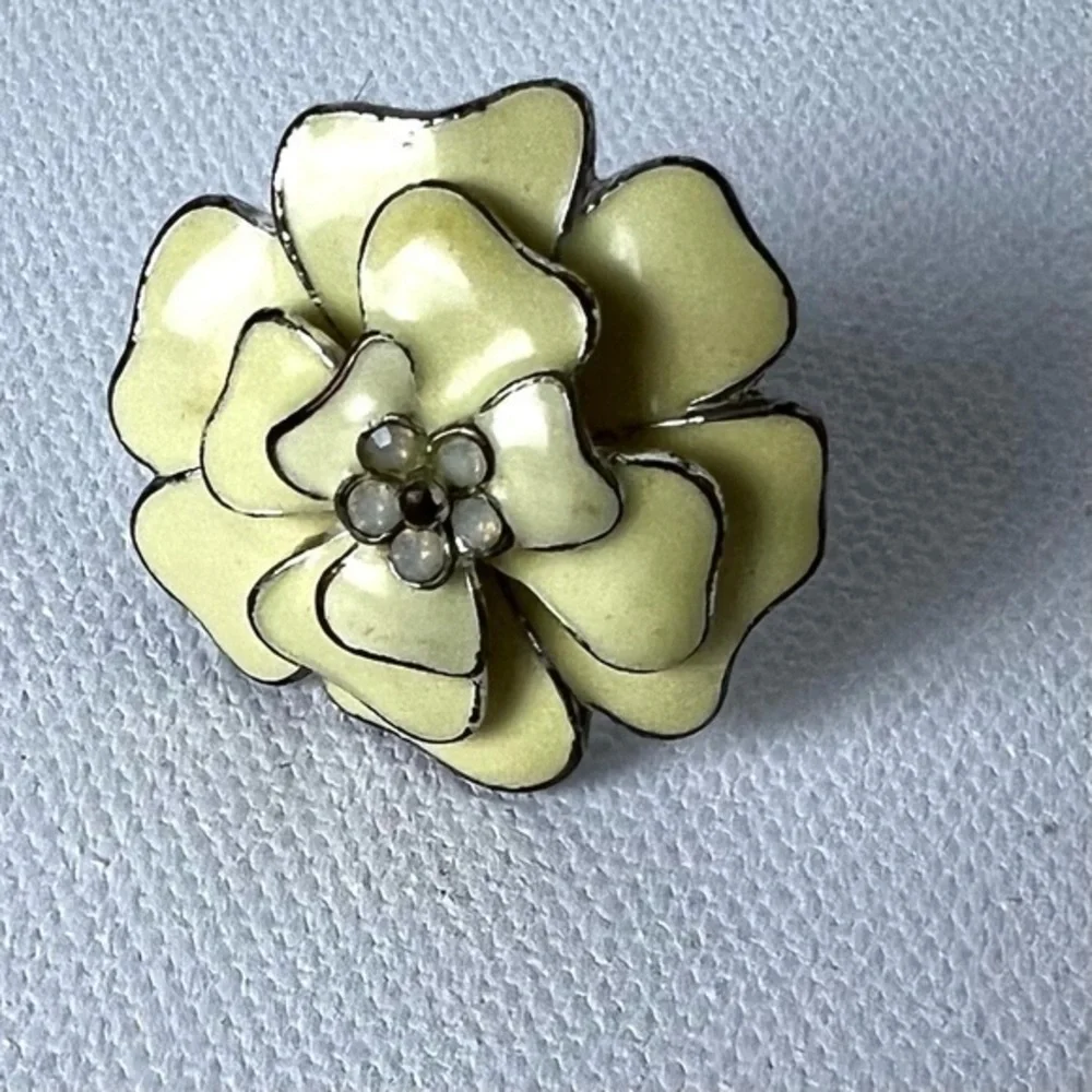 Stella & Dot Girls Flower Ring